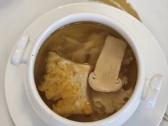 绣球黄耳炖松茸-伯衡55·吉品轩(乌鲁木齐南路店)