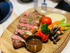 -斯普汇生蚝牛排馆(中骏世界城店)