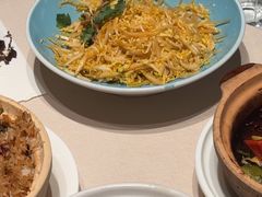 -八府香鸭·啫啫煲(华山路店)