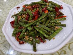 -鹏城人家海鲜酒家·23年老字号(较场尾店)
