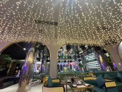 -皇宫大酒店