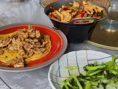 -天天向上素食餐厅(五台山店)