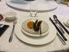 餐前水果-世博源公馆·本帮融合菜·主题包厢·江景餐厅