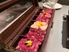 -左庭右院鲜牛肉火锅黑金店(陆家嘴中心店)