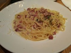 -玛格萝妮(汇智国际商业中心店)