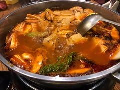 黑胡椒番茄牛腩锅-有才叔的小馆(高新咖啡街区店)