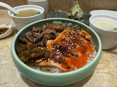鹅肝三文鱼盖饭-东京屋(武定路店)