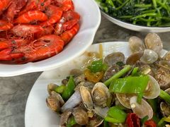 -四川小胡子海鲜(丁村万人海鲜广场店)