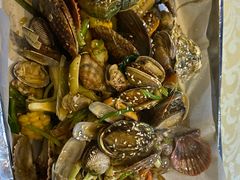 -鑫渔港海鲜本地菜·山海关浑锅(东戴河店)