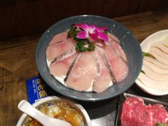 -周师兄大刀腰片火锅(洪崖洞旗舰店)