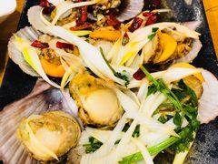 -老东镇啤酒屋海鲜加工·蒸汽海鲜·海鲜烧烤(台东店)