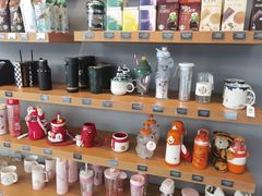 零售区-星巴克(深圳佳宁娜友谊广场店)