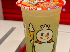 -蜜雪冰城(东靖路地铁站店)