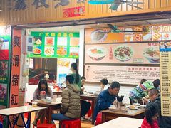 -村花杏荔枝湾艇仔粥