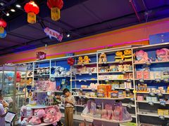 -星舰梦航(广百广场荔胜店)