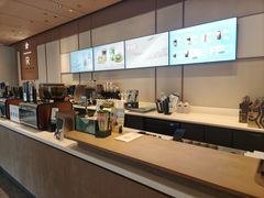 -星巴克臻选(呼和浩特维多利摩尔城店)