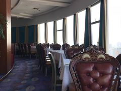 -东方豪景花园酒店·怡景旋转餐厅