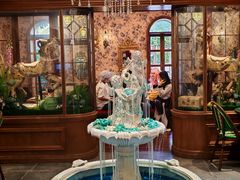-秘密旅行Bonjour(黑金冠 江南西店)