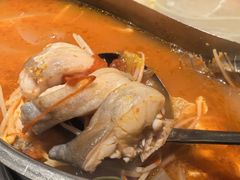 酸汤鸳鸯锅底-阿婉贵州苗家酸汤鱼(梅林店)