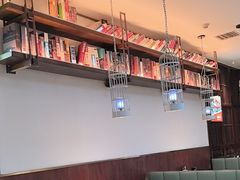 -阿瓦山寨·湘菜现炒·剁椒鱼头王(咸阳总店)