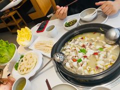 -周渝食惦酸菜鱼(青浦店)