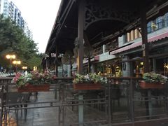 -铜锣湾·有麝自然香(渝北财富中心店)