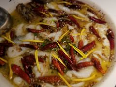 老坛子酸菜鱼（鲈鱼3-4人份）-太二酸菜鱼(广州IFC国金天地店)