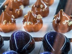 黑曜石-玲婧胡同·生日蛋糕·餐厅(嘉里城店)