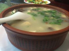 -金牌餐厅·天津菜·八珍豆腐·老爆三(瓷房子店)