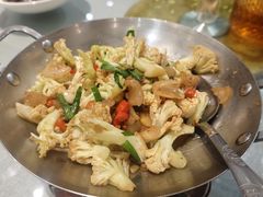 -辛香味烧鱼馆·非遗技艺·排骨红烧肉(光谷医药园店)