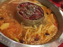 -谭鸭血老火锅(漳州路店)