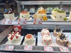 -花花卷卷·鲜食蛋糕(静安久光百货店)