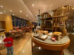 自助取餐区-视界美食自助餐厅·石家庄希尔顿酒店