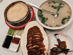 -梅利汴京烤鸭•开封豫菜地标店(东司门店)