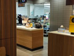 -麦当劳(百联西郊购物中心店)