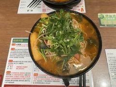 -肥汁米蘭香港米线(定西路店)