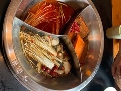 -大龙辣火锅·龙虾·烧烤(湖滨新天地店)