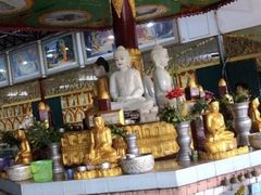 -ခြောက်ထပ်ကြီးရွှေသာလျောင်းဘုရားကြီး