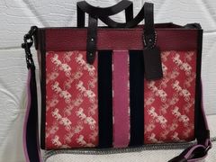 -COACH蔻驰(德基广场店)