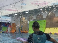 -龙格亲子游泳·水育早教运动中心(龙湾天街店)
