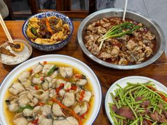 -土媳妇香锅坊(光谷店)