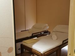 -常乐·对症推拿(绿地伊藤广场第77分店)