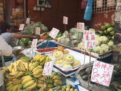 -东荟城名店仓