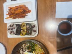 -百年石锅饭(阿里郎美食街店)