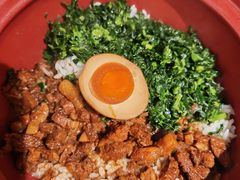 黑塌菜卤肉砂锅饭-和府捞面(南京商厦店)