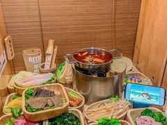 -独食火锅·半米屋台(直营总店)