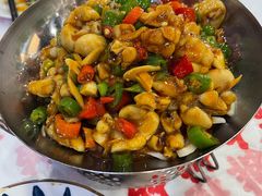 干锅牛蛙-虎虎龙虾大排档(双井店)