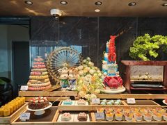 -雍容荟帝王蟹活龙虾展台自助(IFS黑金店)