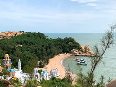 -那琴半岛地质海洋公园