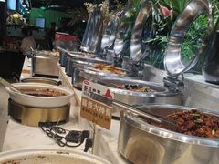 -金滏山烤肉·海鲜·火锅自助餐厅(襄阳万达店)